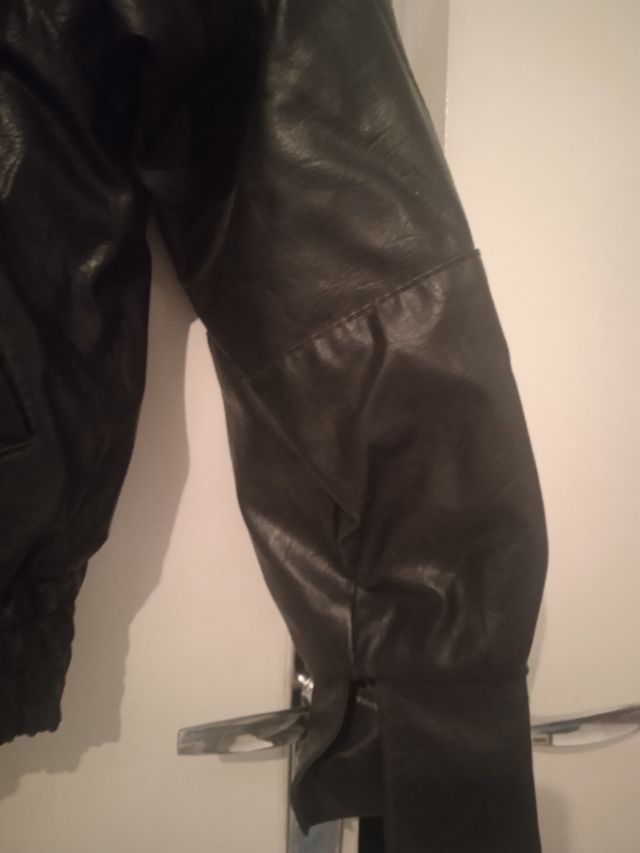 Chaquetá de piel años 80