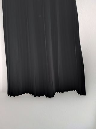 Falda negra larga Lefties