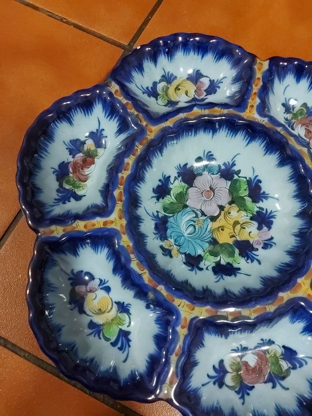 Fuente de aperitivos  de  cerámica