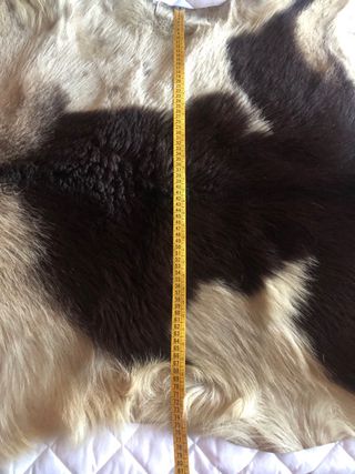 Alfombra de piel de vaca grande