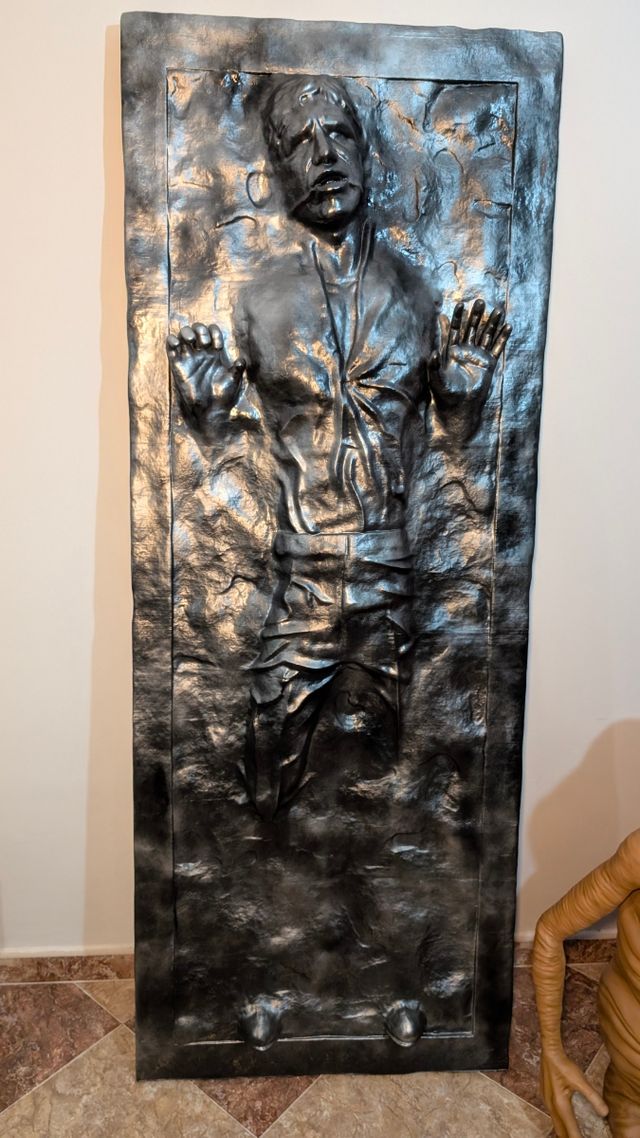 Star Wars - Han solo en carbonita a tamaño real