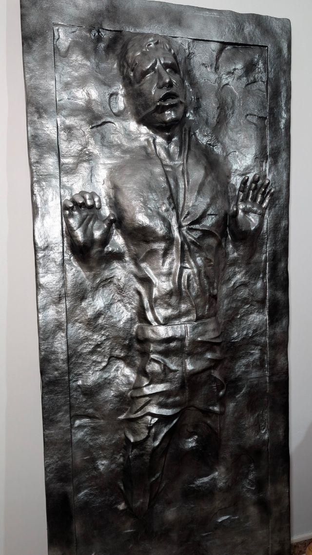 Star Wars - Han solo en carbonita a tamaño real