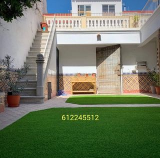 Césped artificial y servicios de jardinería 