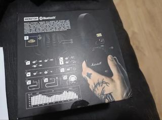 MARSHALL Auriculares (NUEVOS) Sin usar.