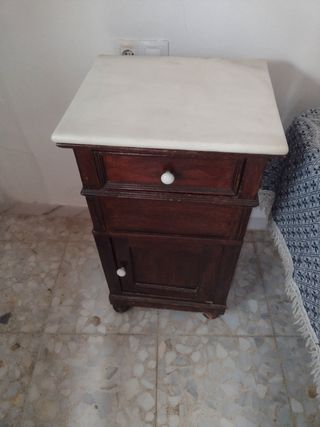 Mesita de noche