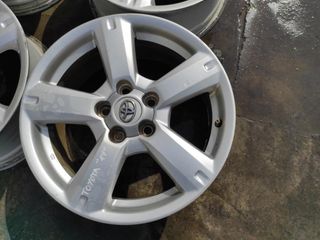 Llantas de 17 pulgadas Toyota RAV-4. 17x7J 4 y_873