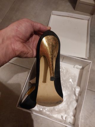 Zapatos guess by marciano