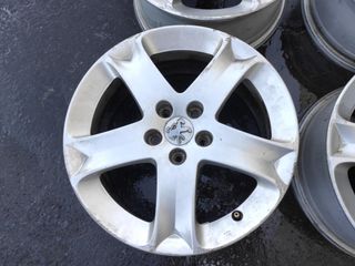 Llantas de 17 pulgadas de Peugeot 407. 7Jx17 y_681