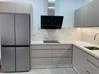 FABRICACION Y MONTAJE DE COCINAS Y ARMARIOS