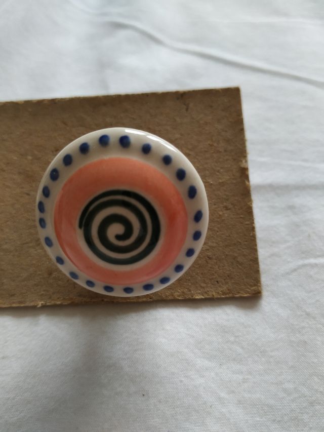 Pomos para puertas o cajones de cerámica