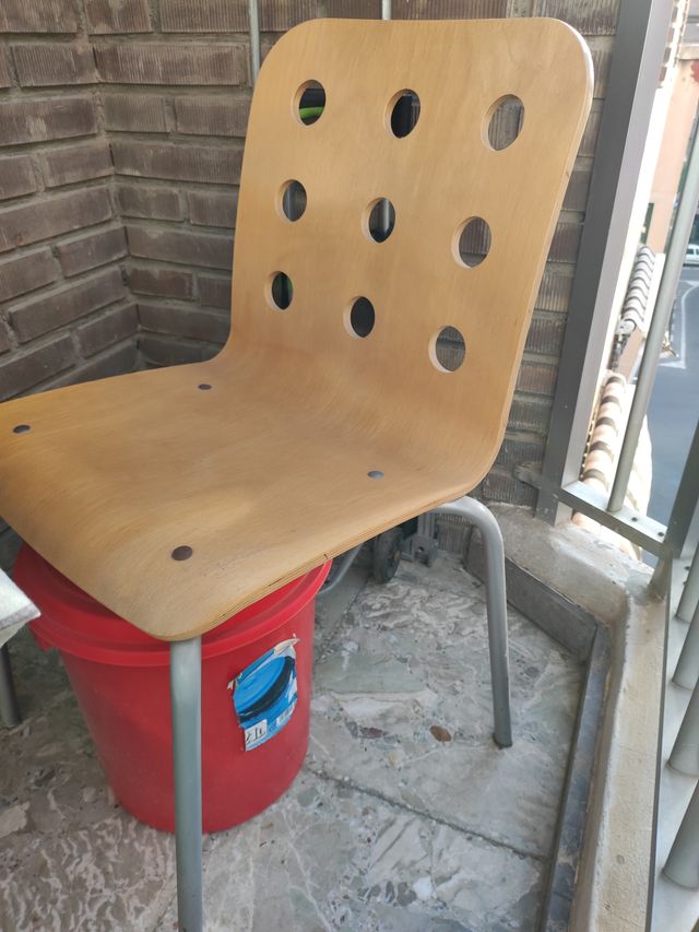 Silla madera preformada