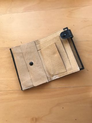 Billetera monedero negra