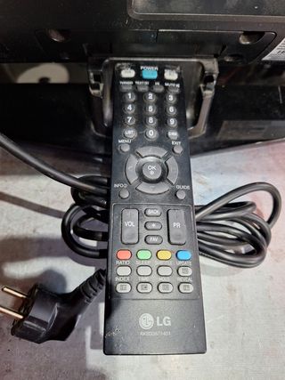 TV LG  19LS4D 19 pulgadas + TDT DVB/T2 nuevo