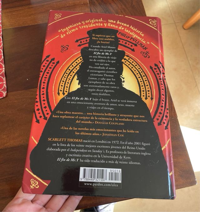 el fin de mr Y Scarlett Thomas