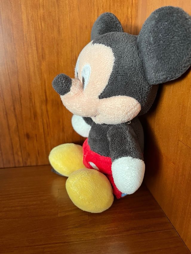 Peluche Micky