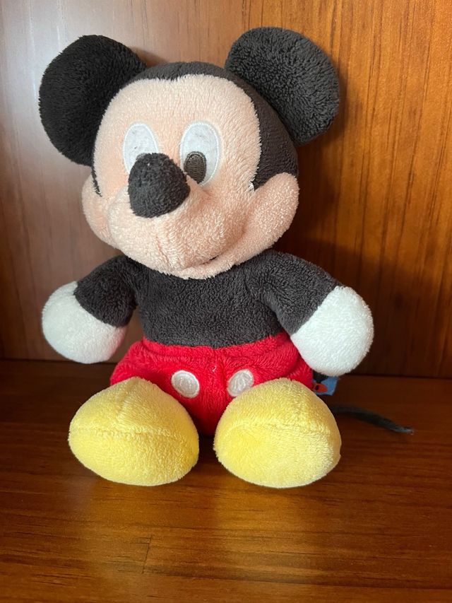 Peluche Micky