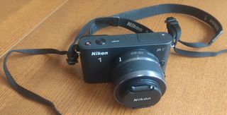 Cámara Nikon 1 j1 
