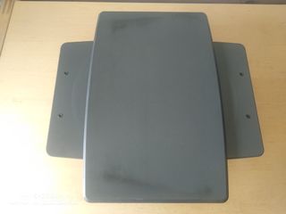 PLATAFORMA ELEVADORA Y GIRATORIA GRIS PARA TV