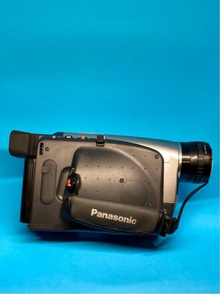 PANASONIC RS7 // CAMARA DE VIDEO