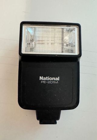 camaras de fotos analogicas flash y objetivo