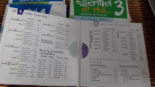 CDs libros francés Santillana