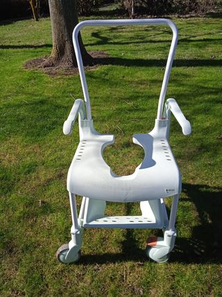 Silla ducha y baño movilidad reducida