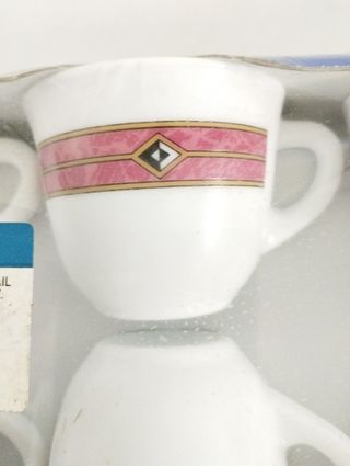 6 tazzine da caffè con piattini