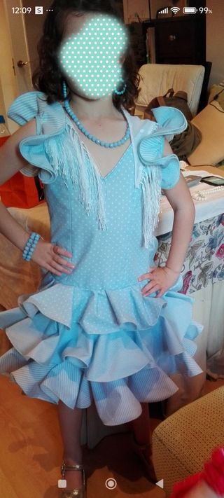 Traje de flamenca talla 6