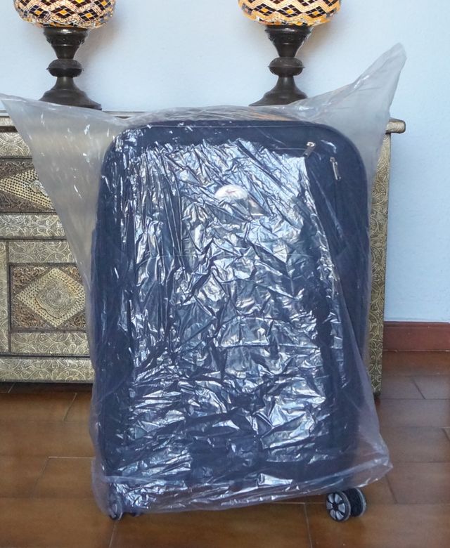 Maleta Mediana 20 KGS 8 Ruedas Giratorias