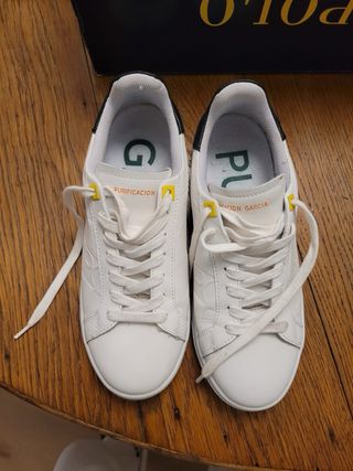 Zapato de piel PURI talla 37