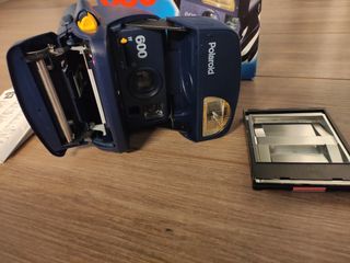 Cámara de fotos instantánea Polaroid 600