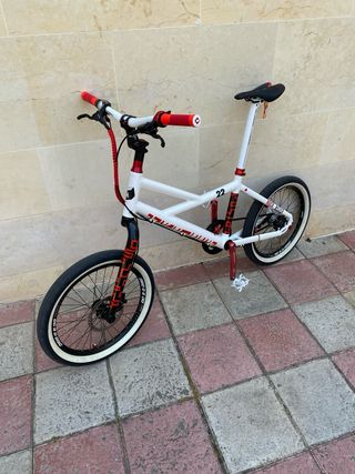 BICICLETA CANNONDALE HOOLYGAN 