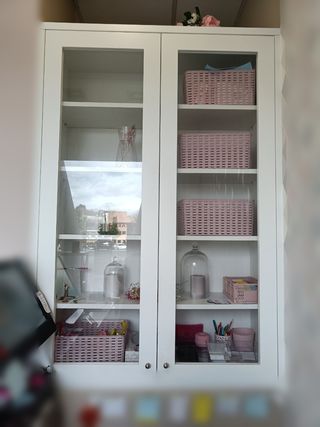 Vitrina empotrada