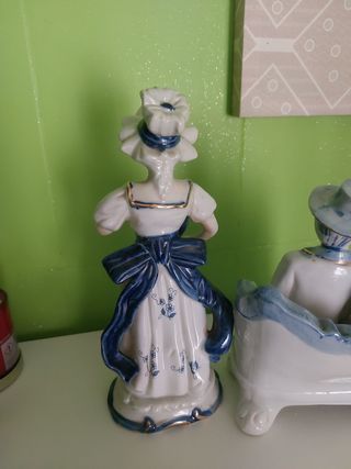 Porcellana statuette