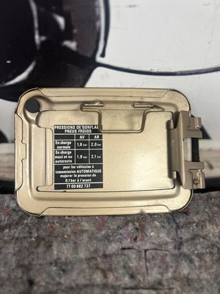 Tapa deposito Renault Fuego 7700682737
