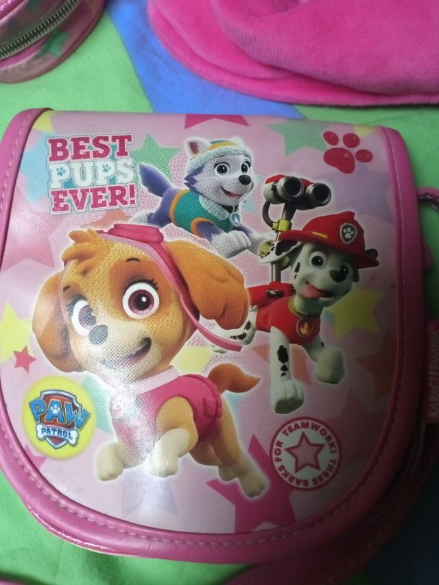 Lote mochila, bolsito y monedero