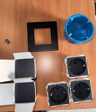 Enchufe interruptor serie 270 Simon