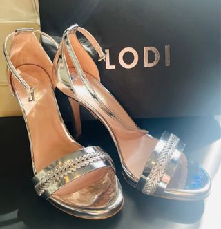 Sandalias plata LODI sin estrenar