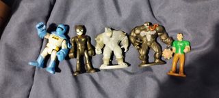 Figura superhéroes y villanos