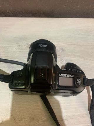 macchina fotografica Minolta Dynax 300 si