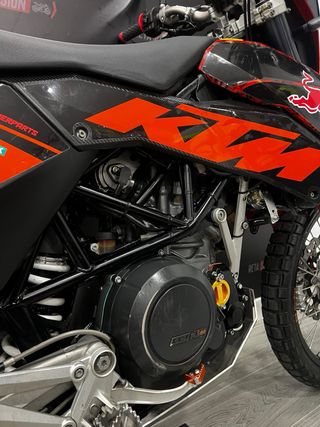 KTM 690 ENDURO 40000KM AÑO2008