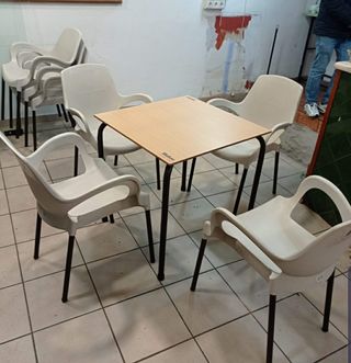 Conjunto 4 Sillas + 1 Mesa bar restaurante