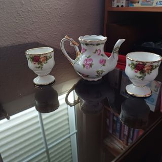 ZUPPE E CAFFETTIERE FILOS IN PORCELLANA FINE