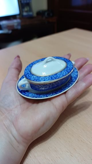 ZUPPE E CAFFETTIERE FILOS IN PORCELLANA FINE