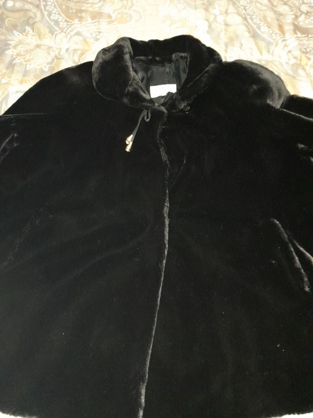 Pellicia sintetica taglia M