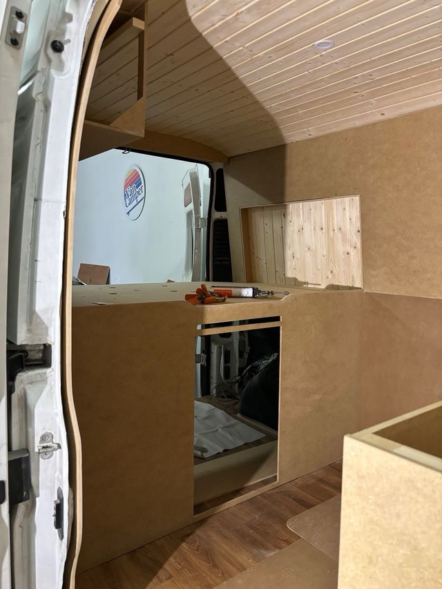 Empresa Camperizadora Van Camper