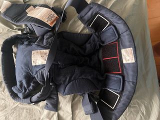 mochila bebe ergobaby