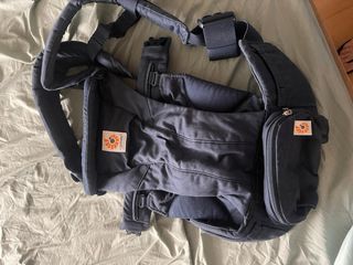 mochila bebe ergobaby