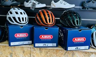 casco Abus AirBreaker