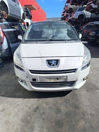 PEUGEOT 5008 para piezas Año 2010